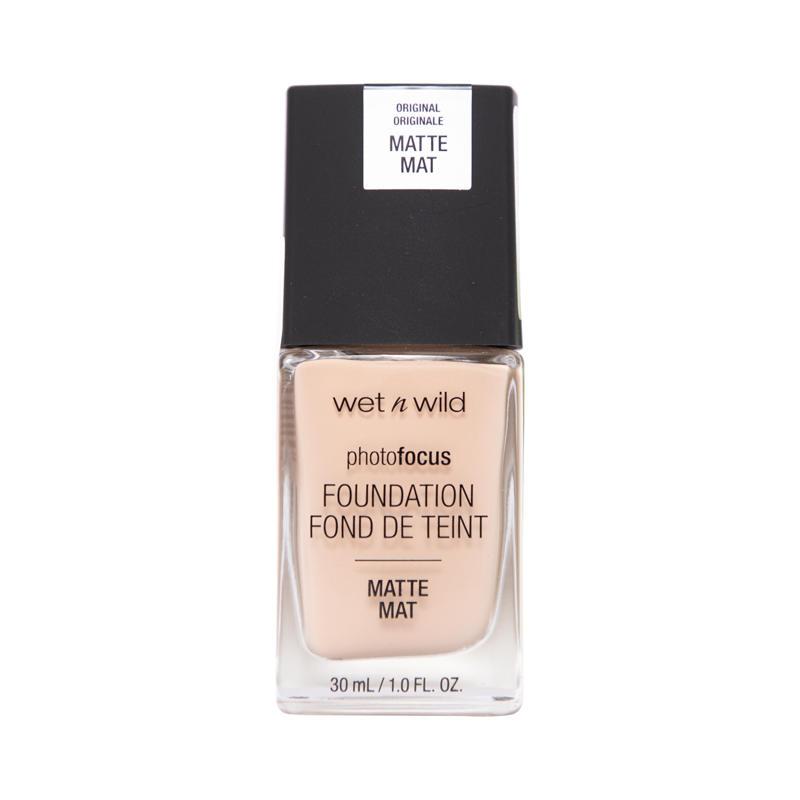 matte foundation buildable coverage camera-ready makeup Soft Beige foundation long-lasting foundation
