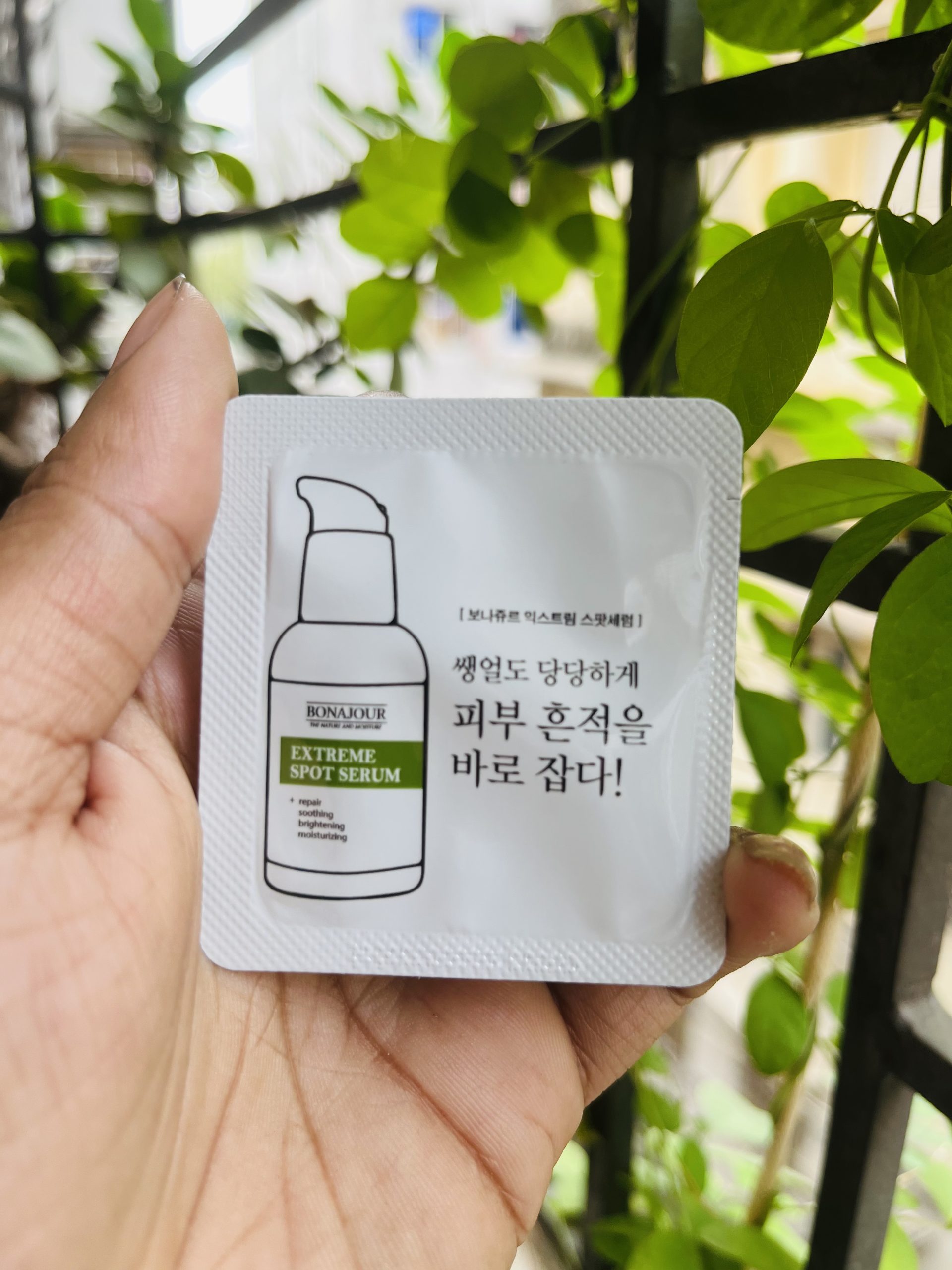 Bonajour Extreme spot serum Sample