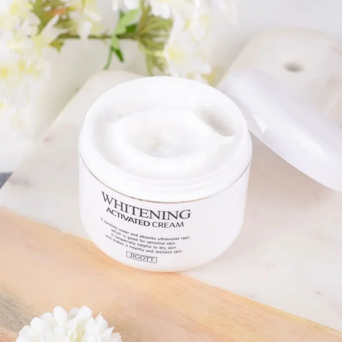 Jigott-Whitening-Activated-Cream-100ml-6.jpg
