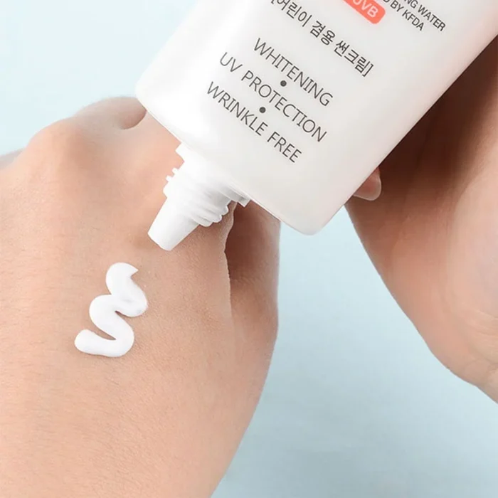 Jigott-Whitening-UV-Sun-Block-Cream-70ml-7.jpg