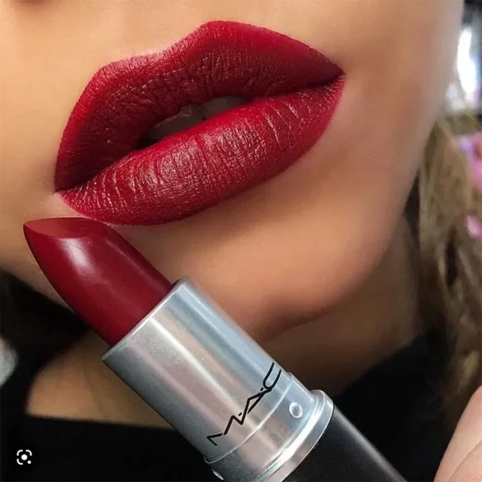 M.A.C-Lipstick-Diva-3gm.jpg